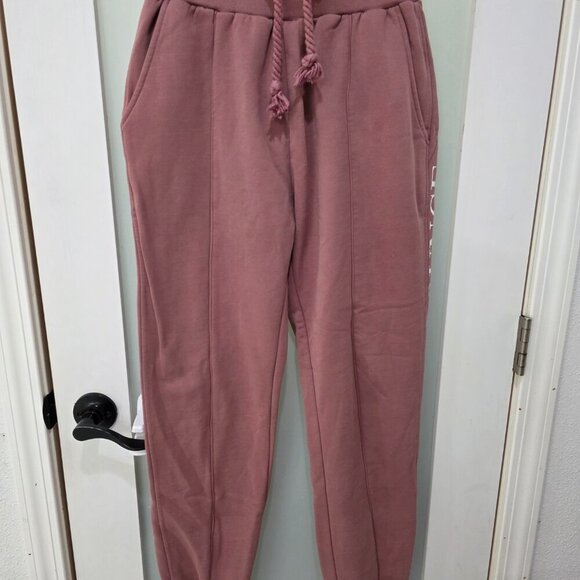 Lounge Women’s 3-Piece Set – Pink Bralette, Cropped Crewneck Sweatshirt & Sweatp - Picture 6 of 15